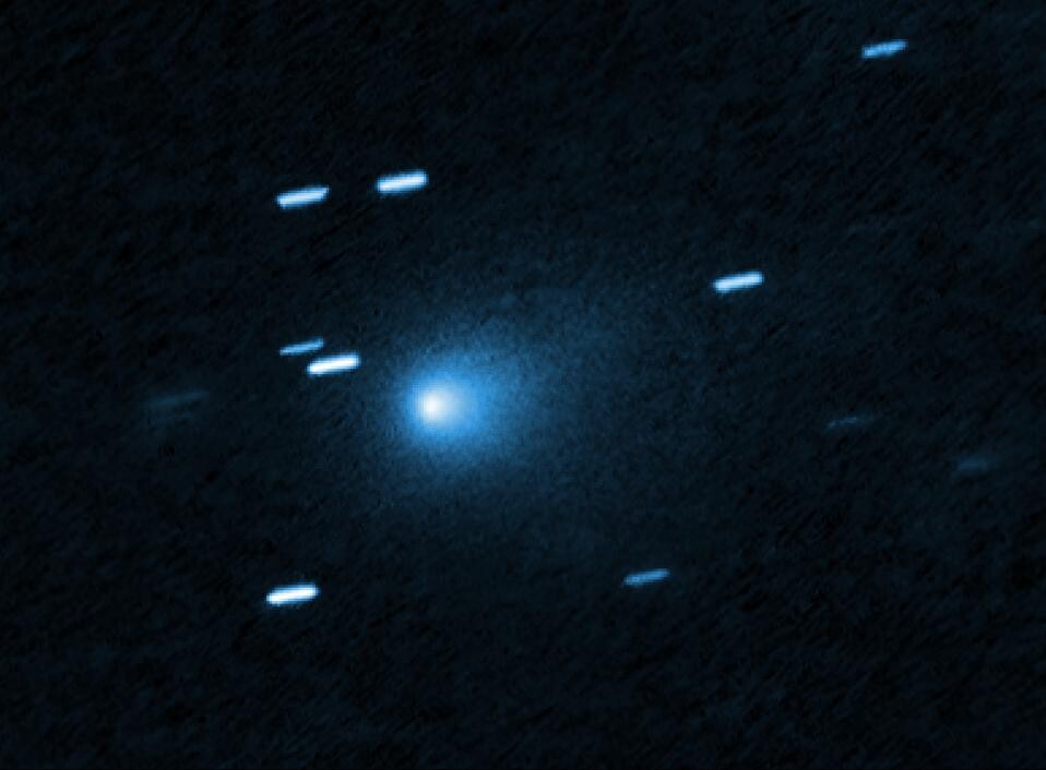 Featured image for hubble zafiksiroval rekordnuyu mezhzvezdnuyu kometu letyashhuyu k solntsu so skorostyu 58 km s