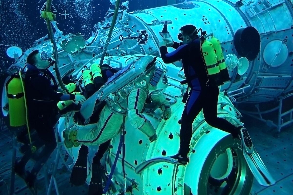 Featured image for kitaj stroit glubokovodnuyu kosmicheskuyu stantsiyu na 2000 metrov k 2030 godu